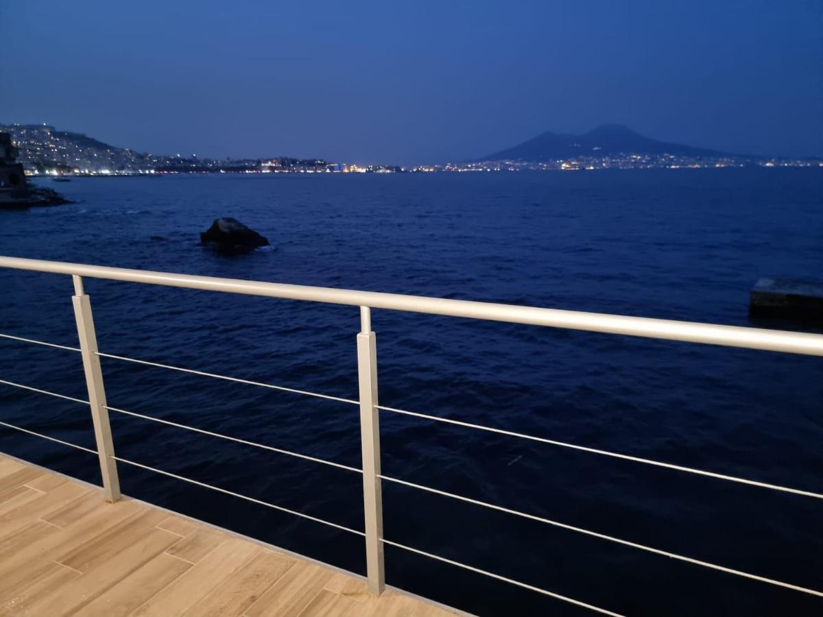 La Casa Sull' Acqua Daire Napoli Dış mekan fotoğraf